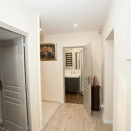 Apartament Golden Mielec Exterior photo